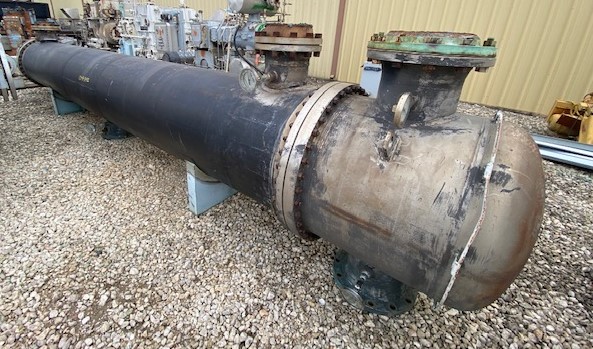 used 3,000 sqft Stainless Steel Shell and Tube Heat Exchanger.  TUBES: 316 Stainless Steel, (796), 3/4